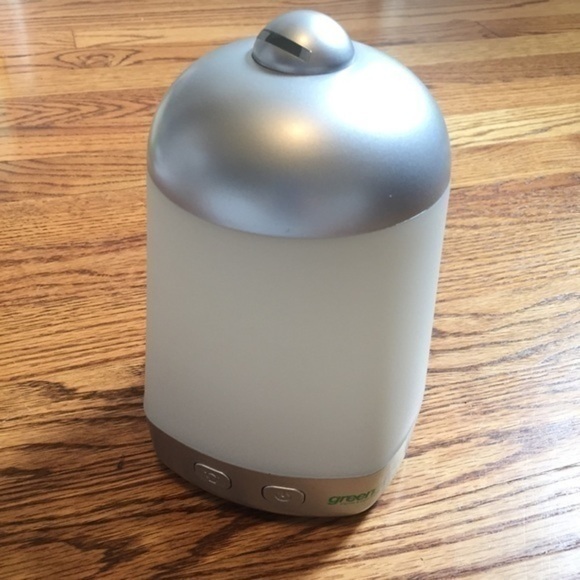 Like new Green𝙖𝙞𝙧 Essential Oil Diffuser SpaVapor + Changes Color - Picture 14 of 15